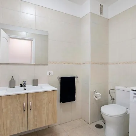 El Pisito De Momo Candelaria